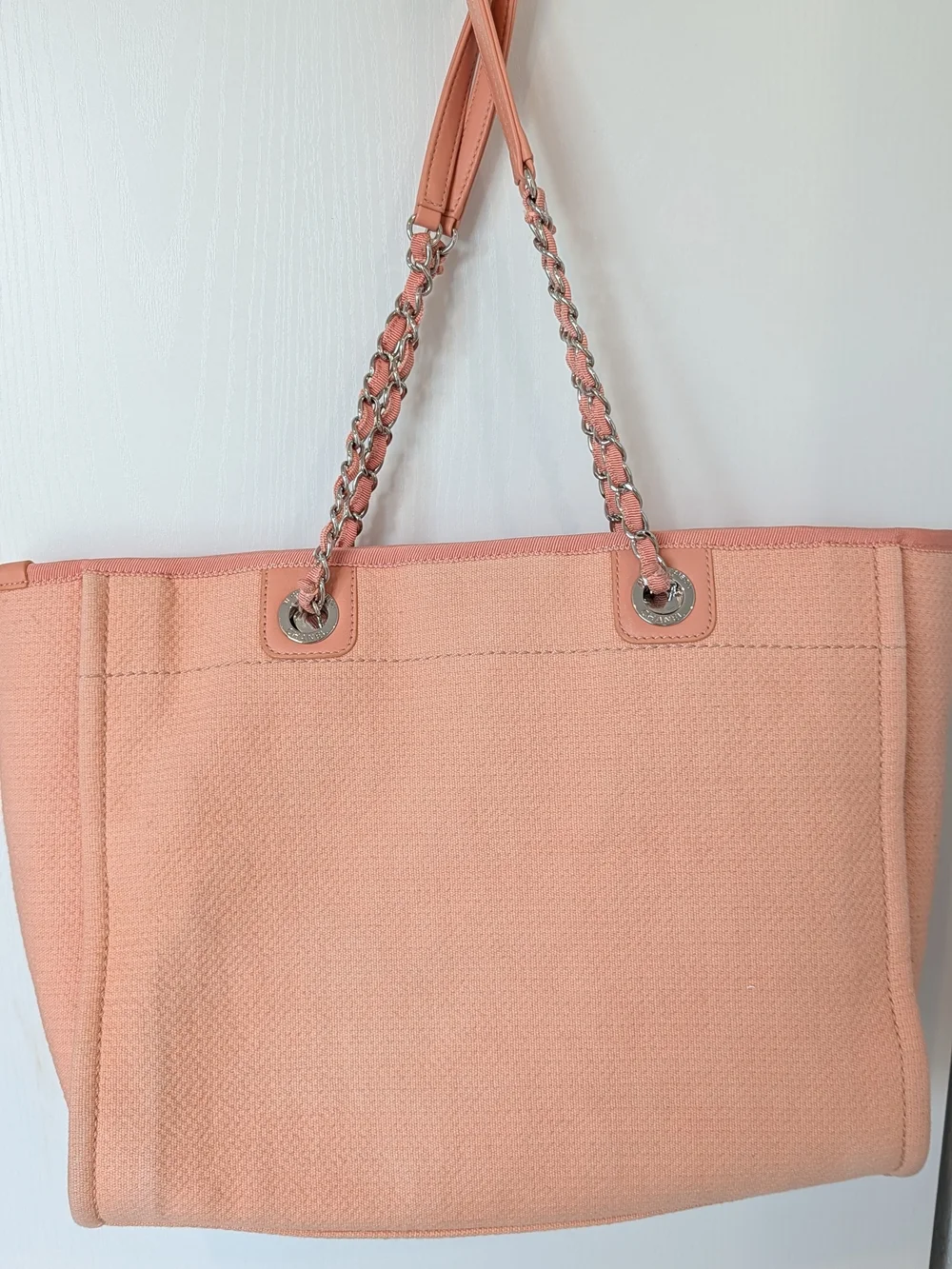 CHANEL Deauville Peach Chain-Handle Logo Tote - Picture 11 of 16